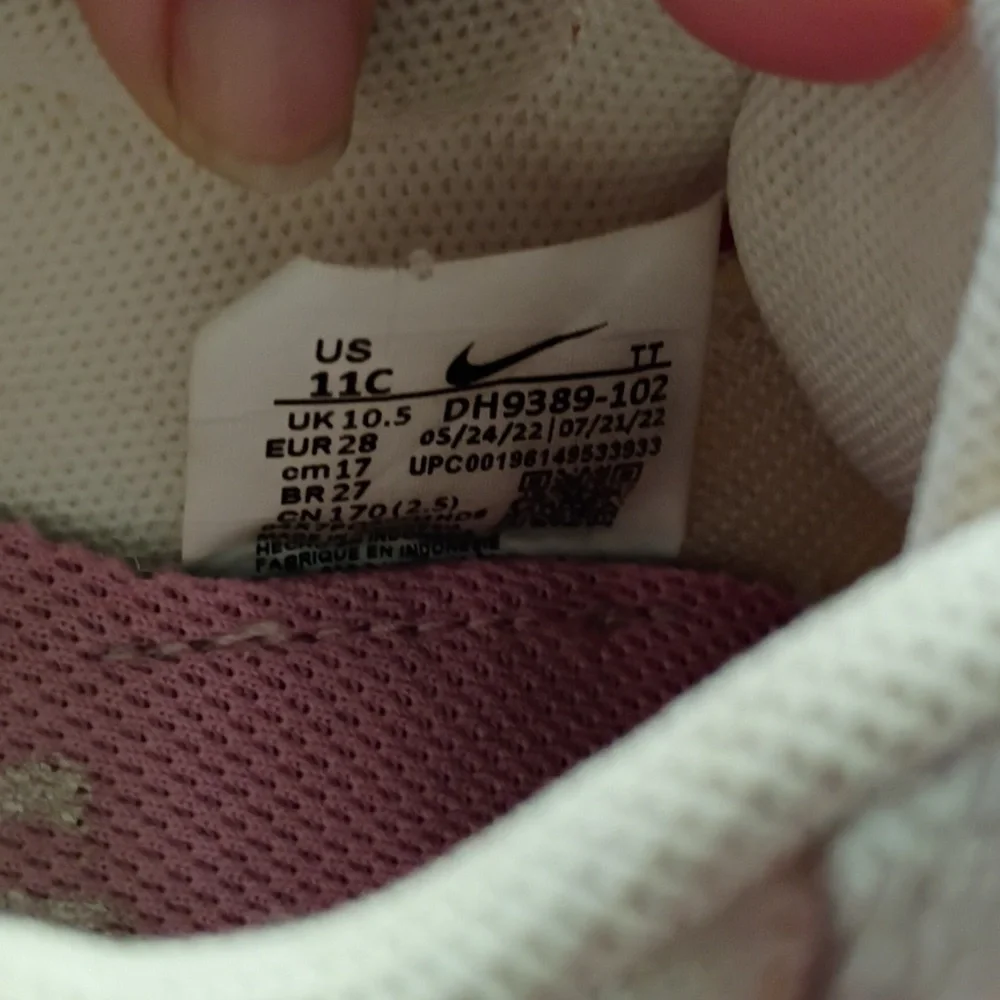 Nike Pink and Cream Kids' Sneakers - Picture 4 of 5